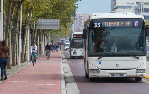 Paga e luftes do vijoje te merret- Rama: Reforme per sa i perket transportit publik